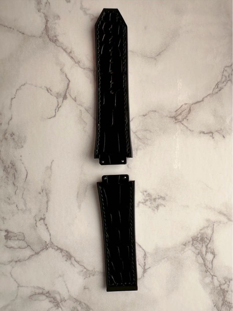 HUBLOT クロコ×ラバー　黒　アエロフュージョン