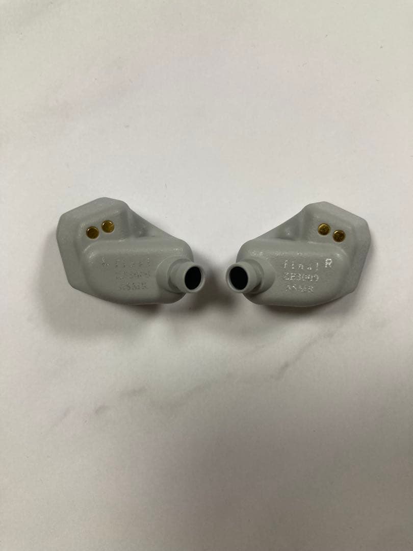 美品　final ZE3000 for ASMR　完全ワイヤレスイヤホン