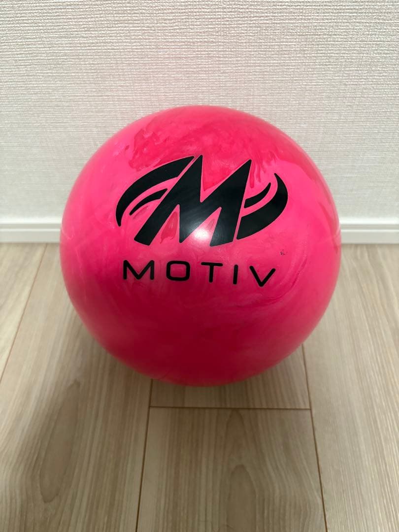 モーティブ　ハイパーベノム 15P ボウリングボール