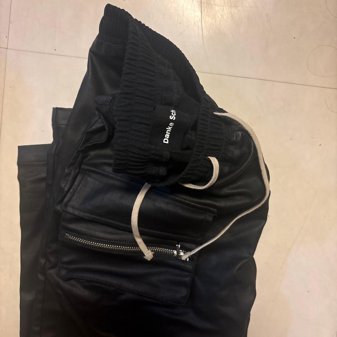 わんわん　ダンケシェーン・レザー　Mサイズ