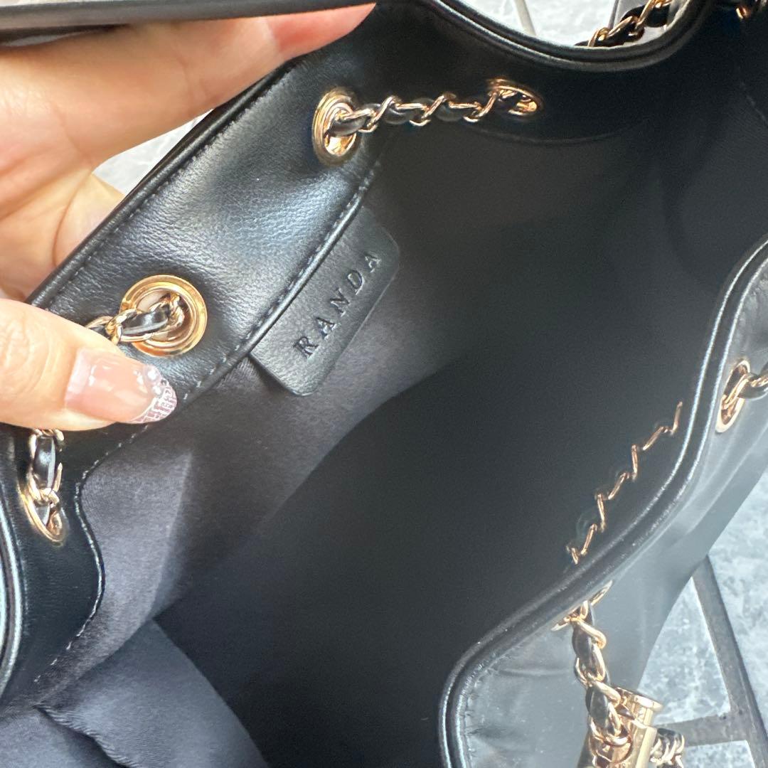 専用です♪RANDA ブラック ショルダーバッグ チェーン装飾付き