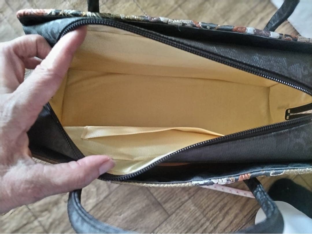 伊と忠　ハンドバッグ　利休バッグ　未使用