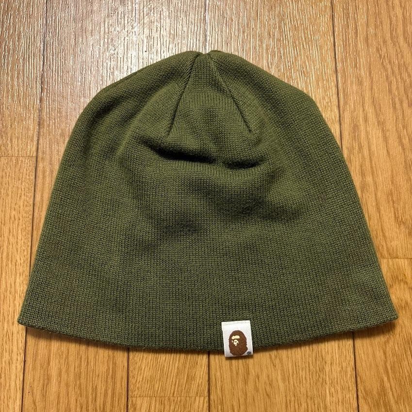 BAPE Bapesta Fire Star Beanie エイプ　ビーニー