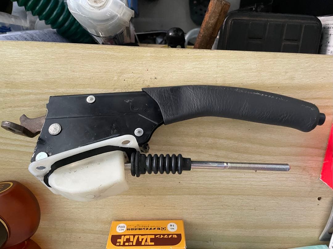 TOYOTA 純正サイドブレーキ　GX81 GX71 ミッション載せ替え用