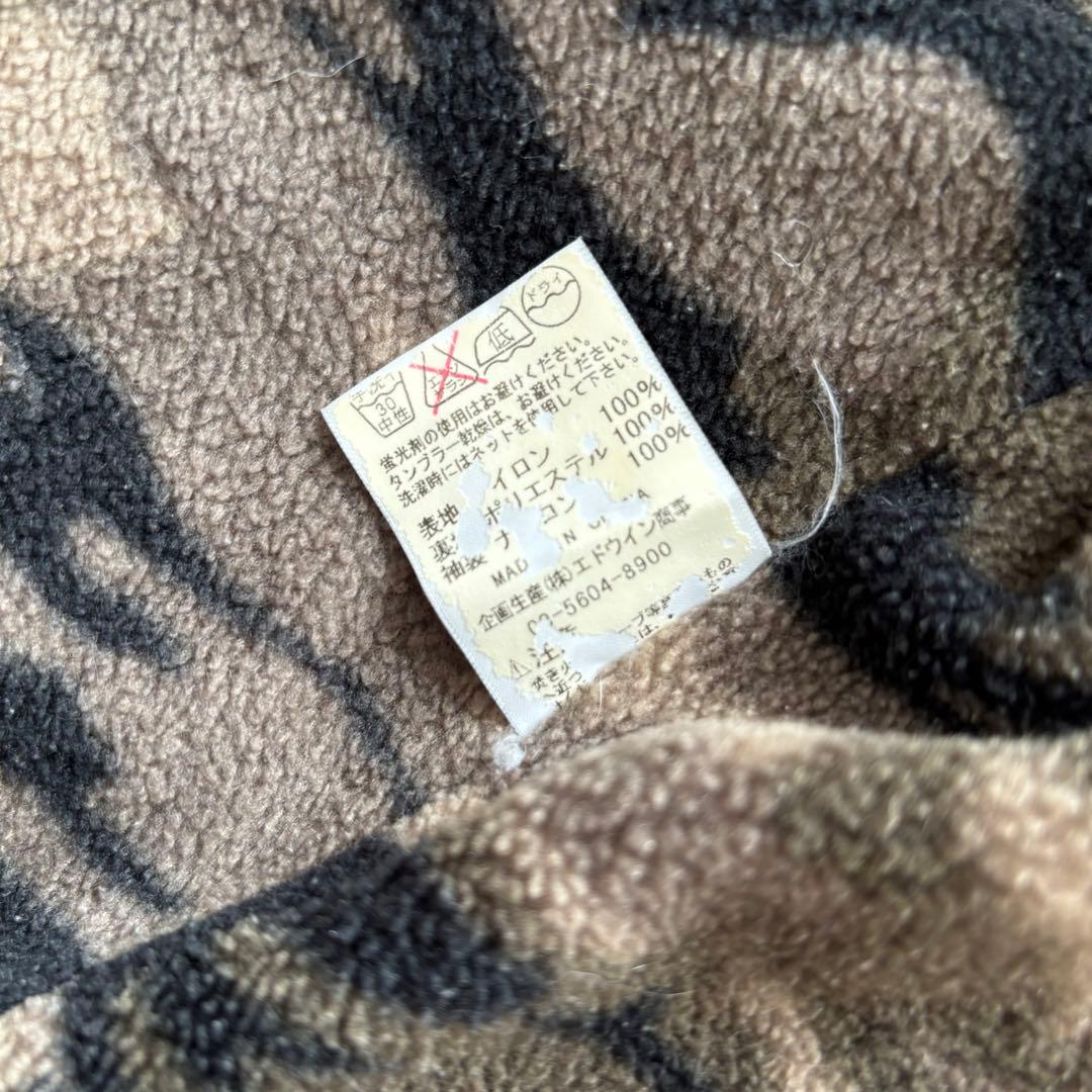 【Carhartt】 マウンテンパーカー 迷彩　ナイロンジャケット　フリース