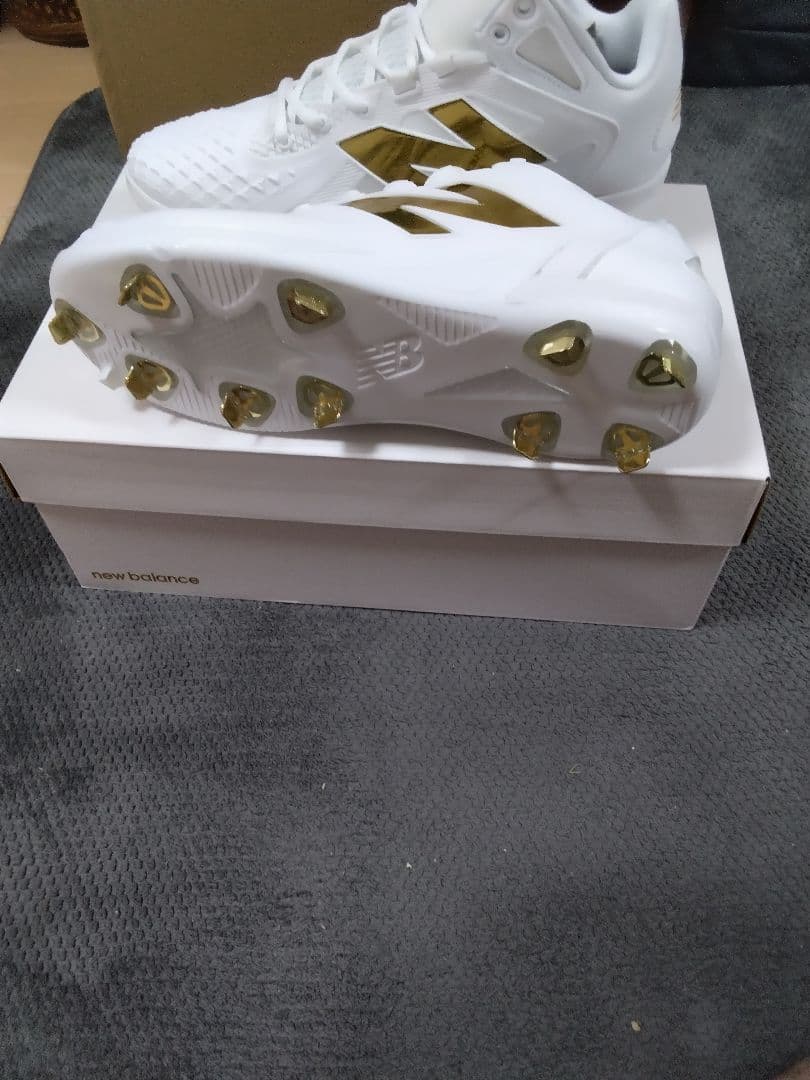 New Balance S01 野球用スパイク ホワイト