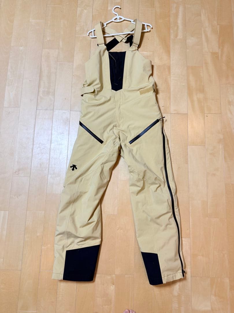 DESCENTE デサント スキーウェア 2023 2024モデル 上下セット