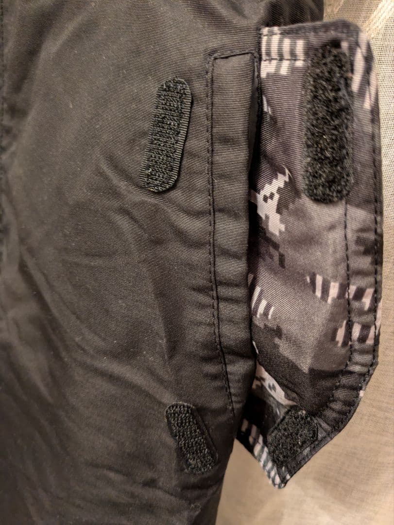 MENSスキーウェアーMickey＆迷彩柄