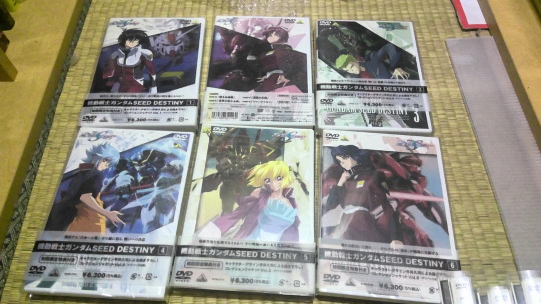 機動戦士ガンダムSEED　DESTINY DVD　全巻セット　その他色々