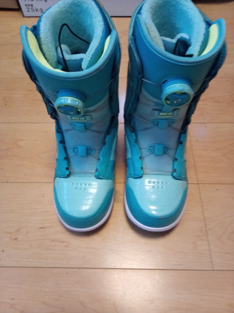ようたろうくん❤️専用　スノーボードブーツ　レディース　24.5センチ