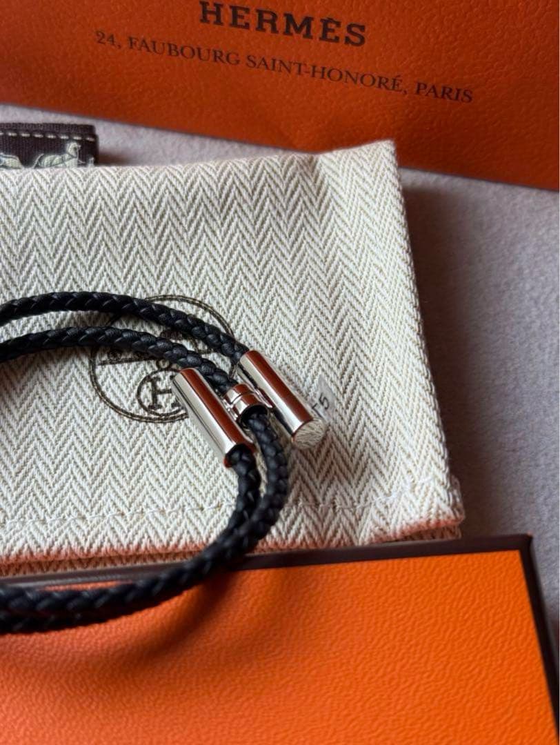 新品未使用 HERMES エルメス レザーブレスレット ブラック T5