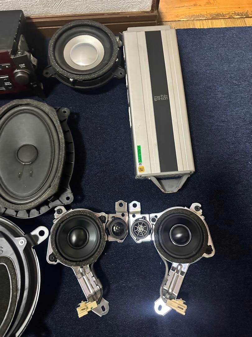 カーオーディオ Mark Levinson 14-speaker audio LS460