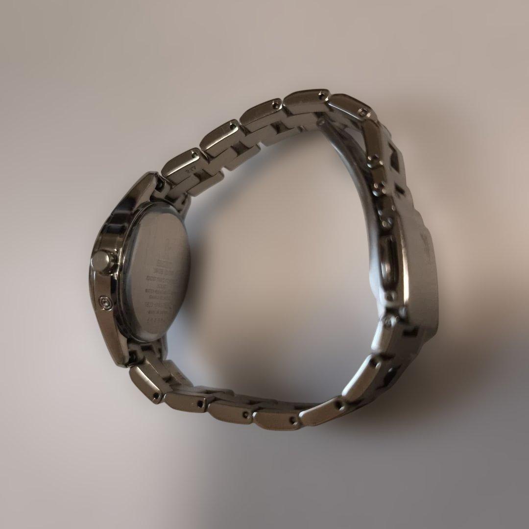 SEIKO　LUKIA　ルキア　電波ソーラー　ダイヤ入り　ネイビー限定品　美品！