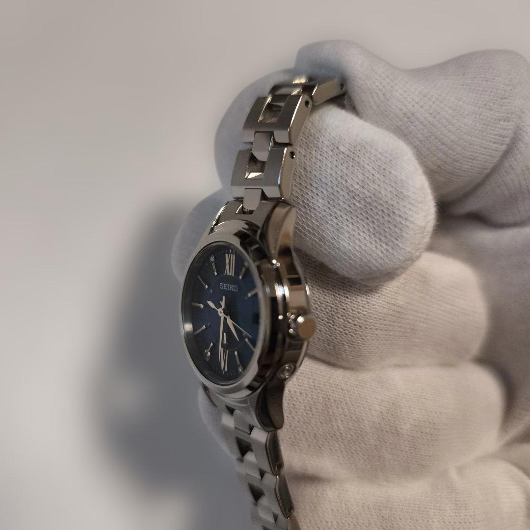 SEIKO　LUKIA　ルキア　電波ソーラー　ダイヤ入り　ネイビー限定品　美品！