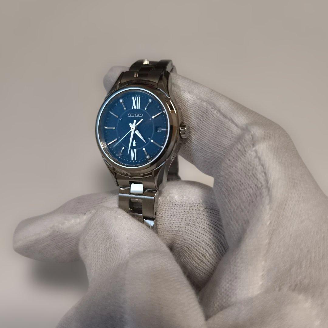 SEIKO　LUKIA　ルキア　電波ソーラー　ダイヤ入り　ネイビー限定品　美品！