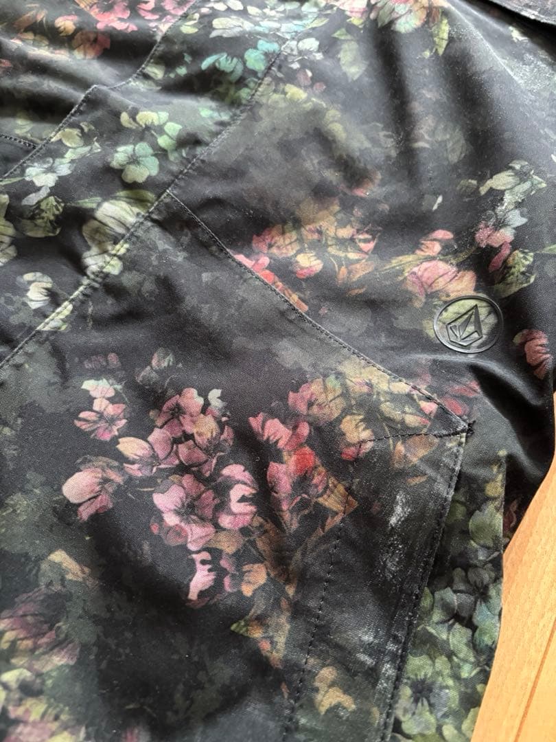 VOLCOM GORE-TEX スノーウェア　レディース　ジャケットのみ