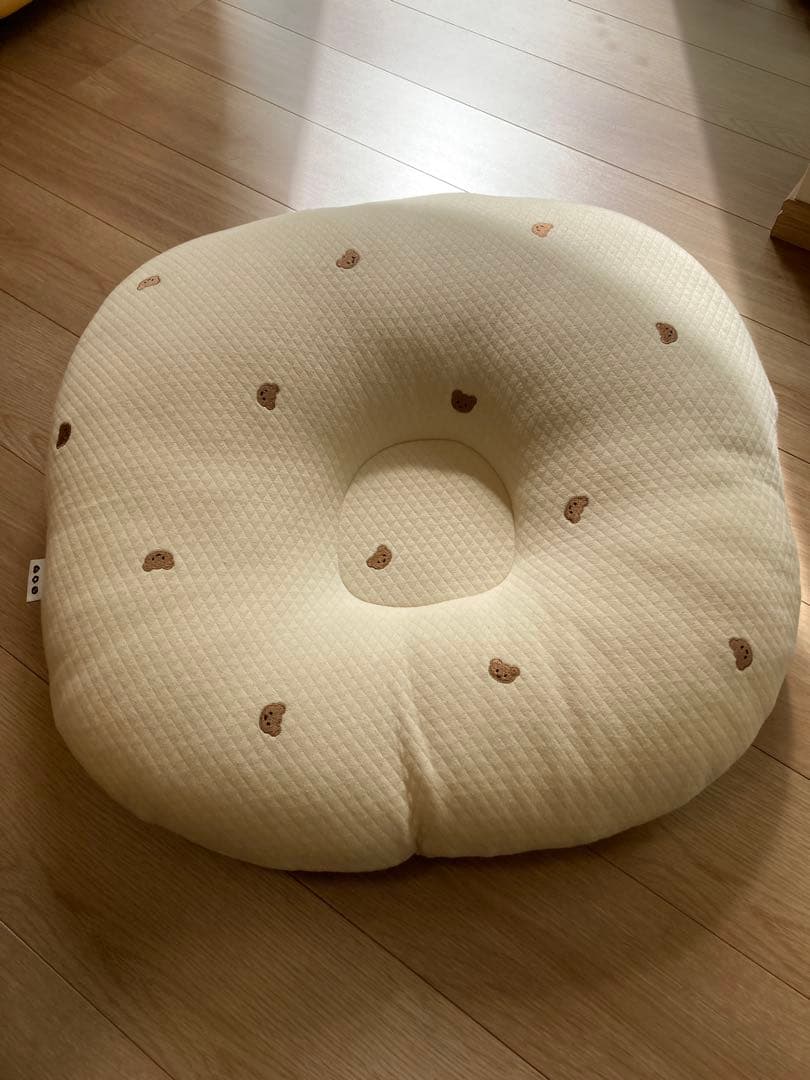 ロトトクッション　ロトトべべ　くま