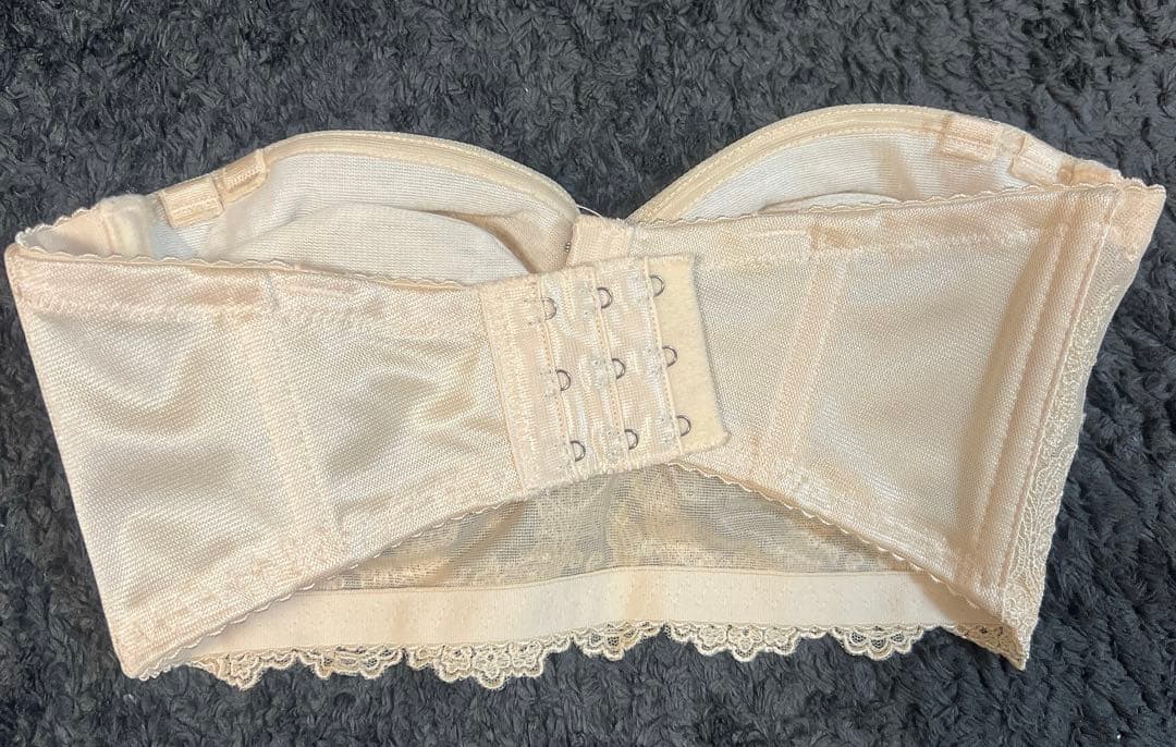 Four Sis & co. ブライダルインナー　C65