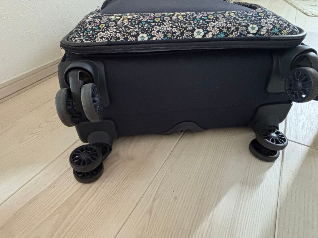 京*み様 Samsonite サムソナイト　リバティB-Lite 3 Spinn