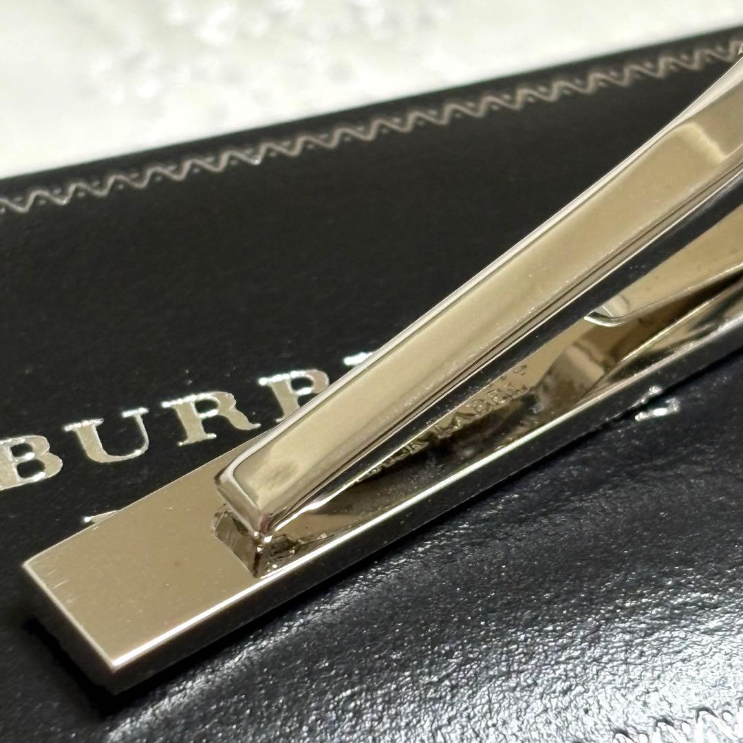 未使用級 バーバリーブラックレーベル ネクタイピン シルバー ノバチェック