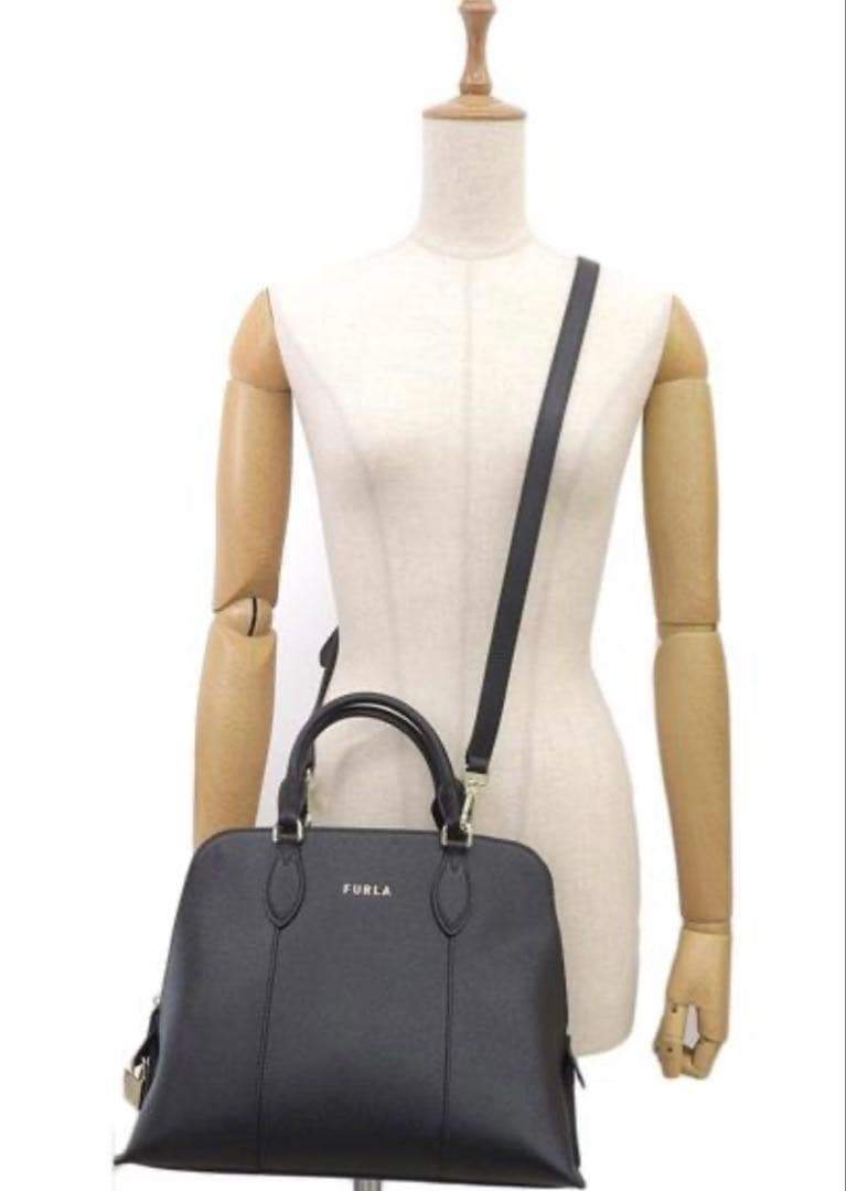 最終価格⭐︎安心鑑定付！美品！ FURLA 黒 ビジネスバッグ 保存袋付き