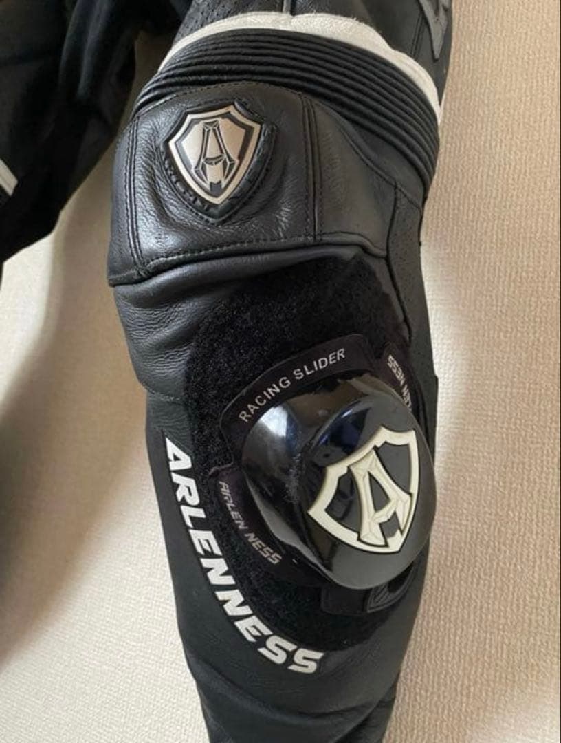 【NOUEN】ARLEN NESS 革ツナギ 黒/白