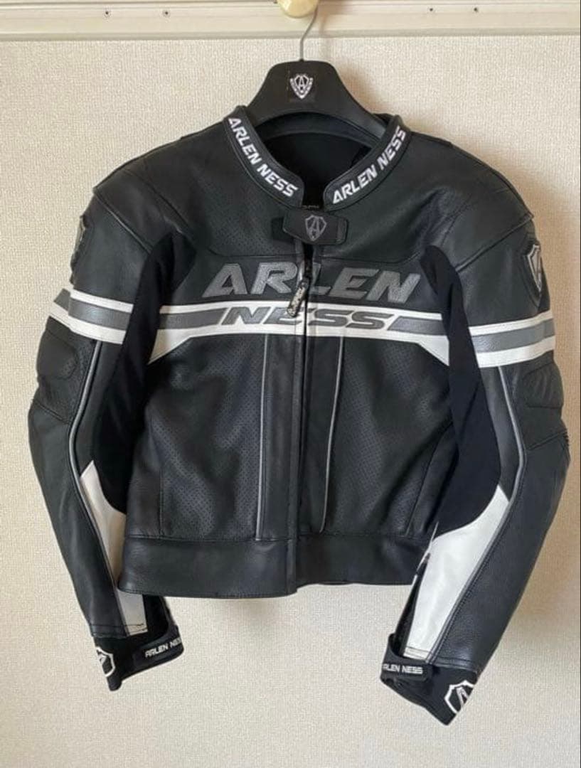 【NOUEN】ARLEN NESS 革ツナギ 黒/白