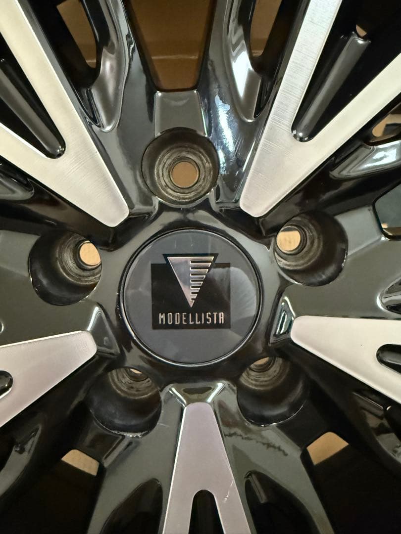 MODELLISTA 20インチ ホイール ブラック/シルバー　アルファード30