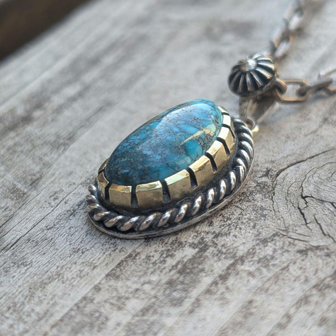 おんせんたまご様　ハンドメイドのターコイズトップ　インディアンジュエリー風