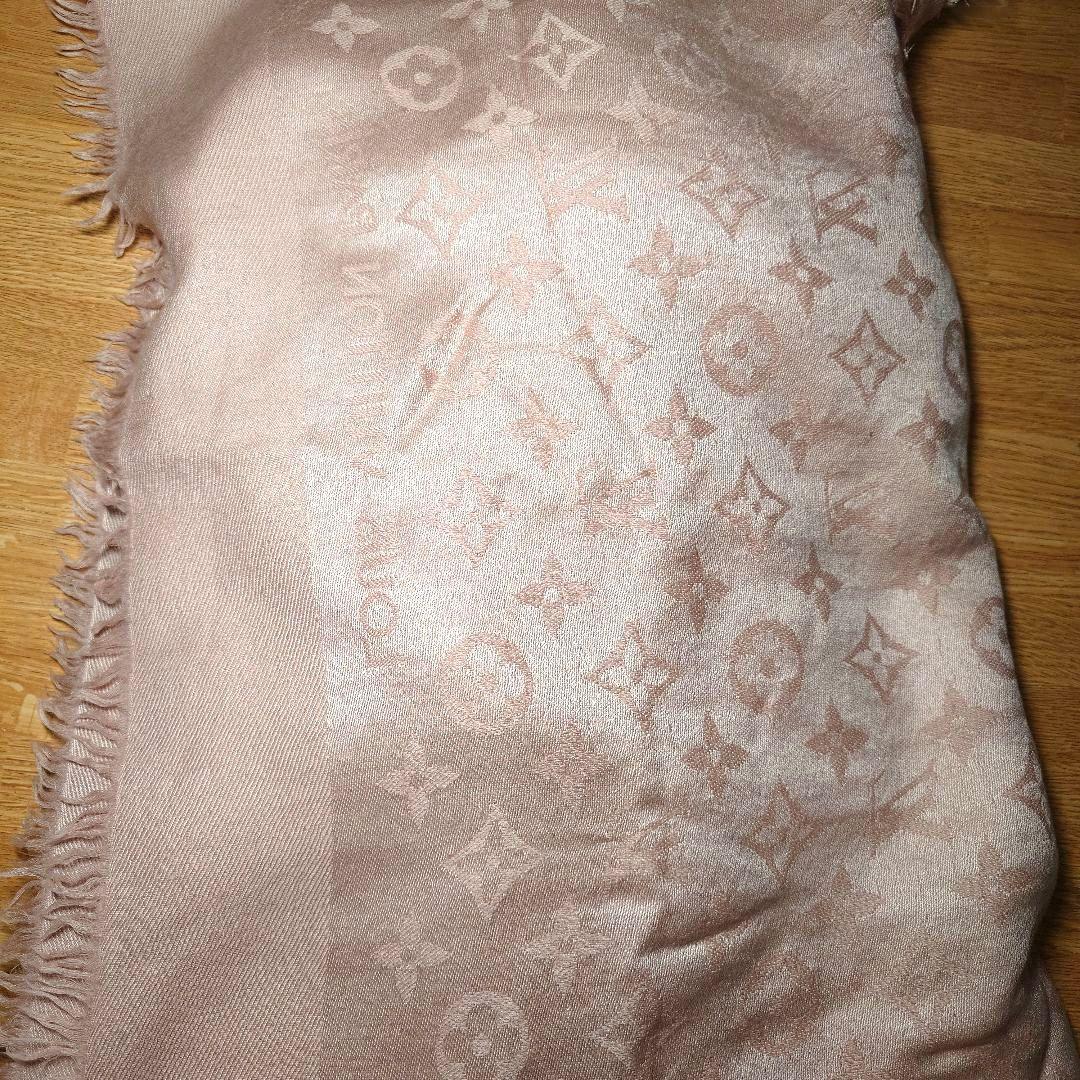 なっちゃんさん専用ルイ・ヴィトン　ストール