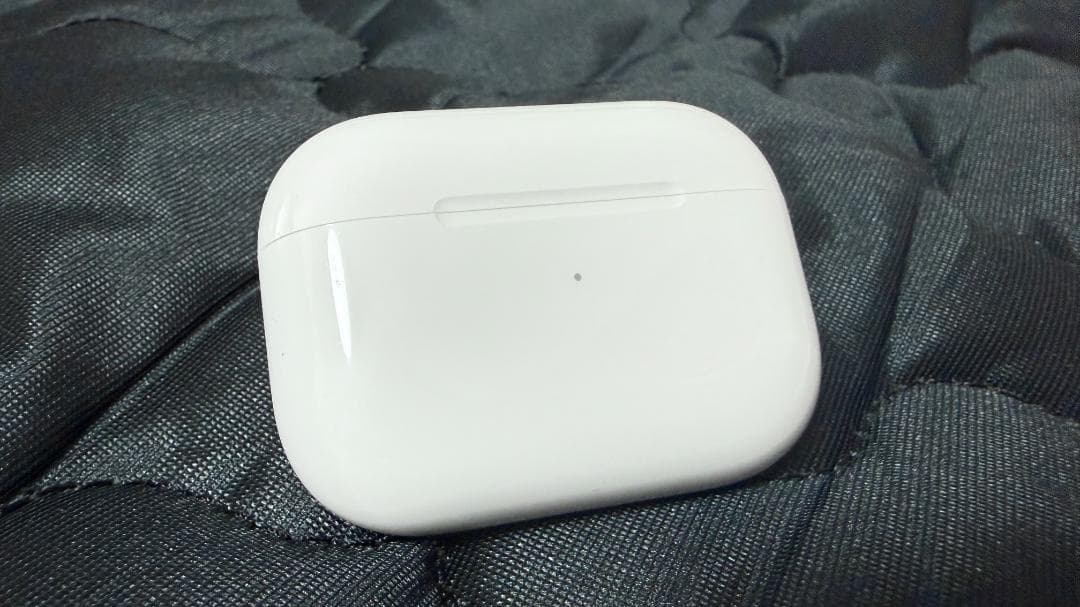 e*4様 ★300円~スタートAirPods Pro第2世代USB-C ケース【