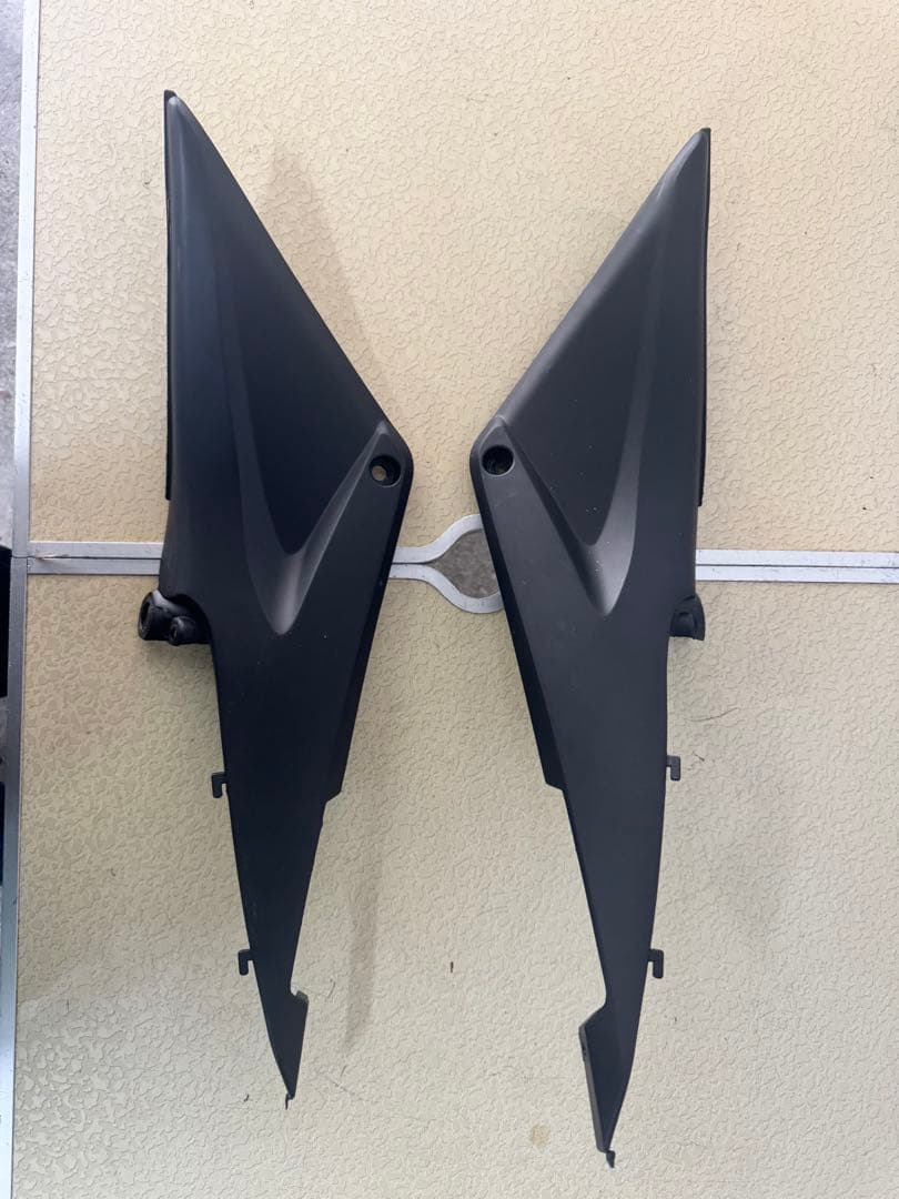 ホンダ　CBR600RR PC37 後期 カウルセット　艶消し黒