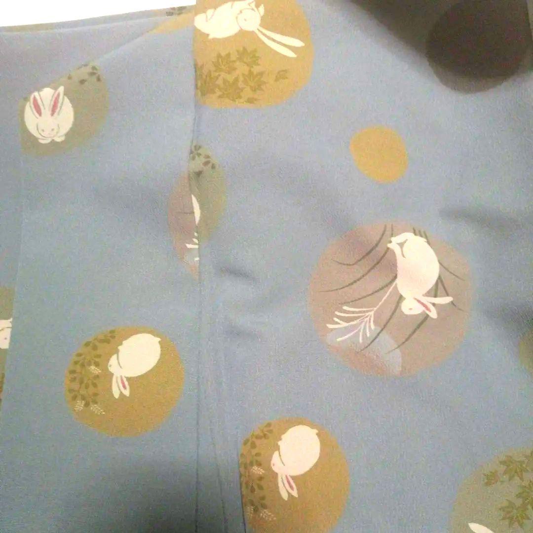 あ*ん様 美品小紋洗える　うさぎ柄　ブルーグレー色、冬こそ映える既製品