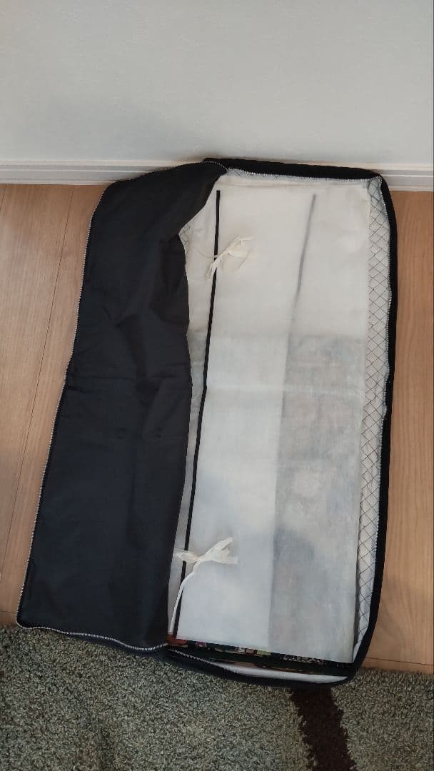 期間限定お値下げ中　振袖 赤・緑・金の花柄　小物一式セット