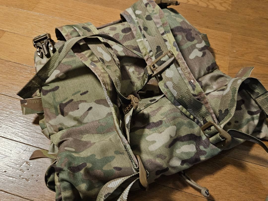 MYSTERY RANCH ミステリーランチ　DAYPACK LID マルチカム
