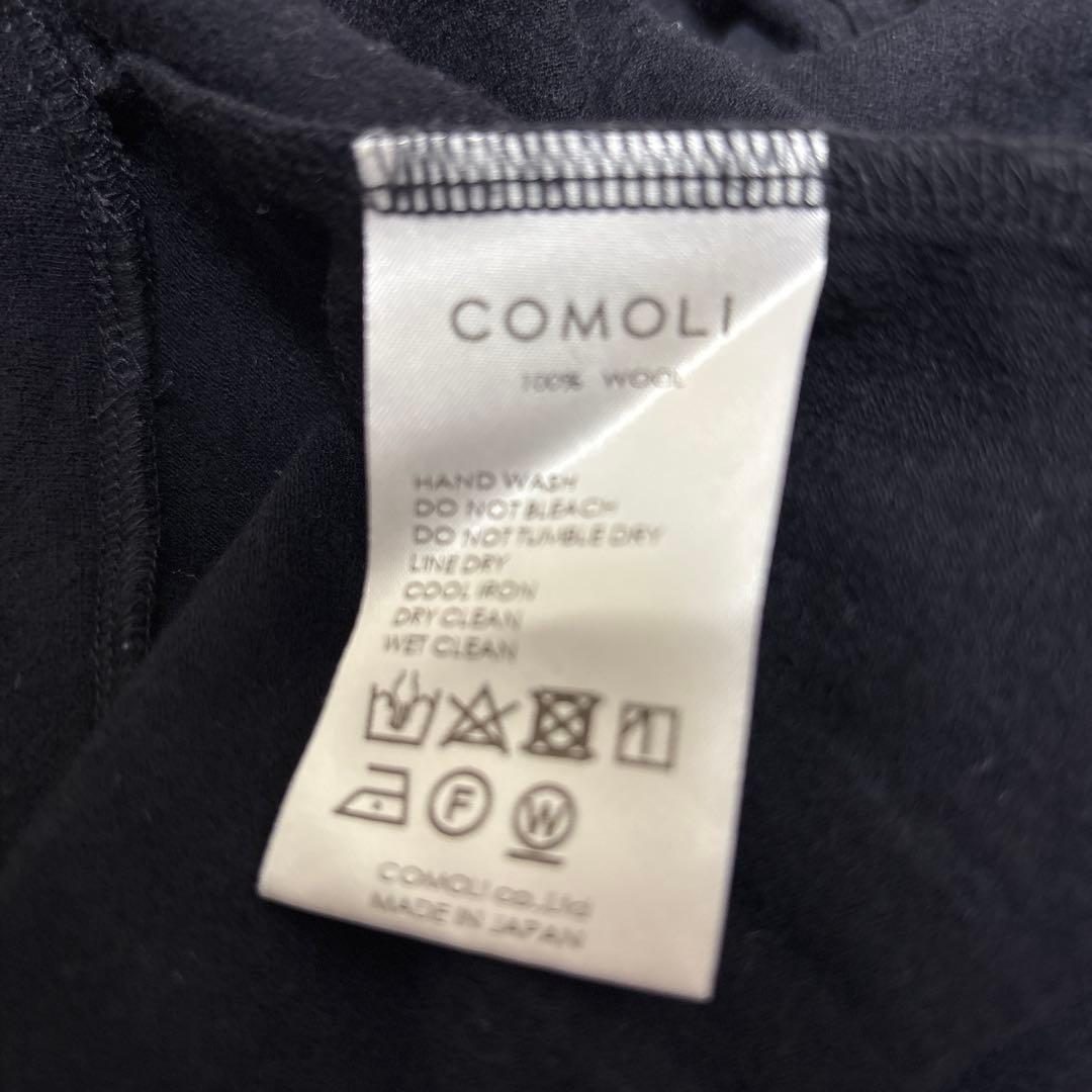 COMOLI ネイビー ウール天竺長袖タートルネック