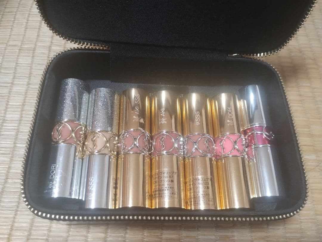 Yves Saint Laurent ルージュ ヴォリュプテ シャインまとめ売り