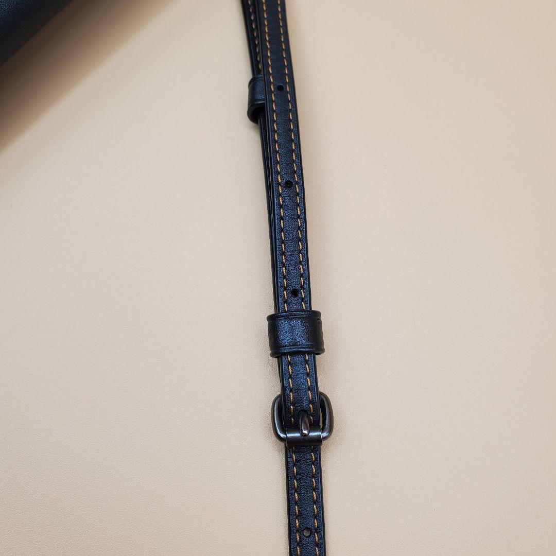 COACH ブラックレザー ショルダーバッグ　コーチ ディンキー ターンロック