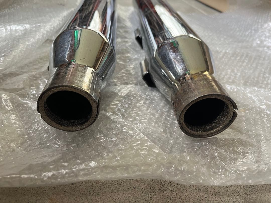 ハーレー　クロームワークス製3インチスラッシュカットスリップオンマフラー