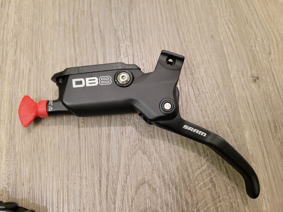 SRAM DB8 4ピストン ディスクブレーキセット