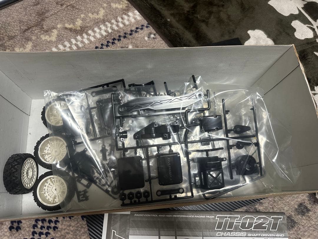 タミヤ　TT-02T サーボ　受信機付き