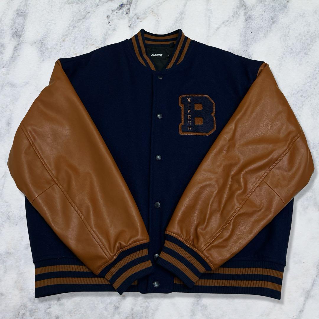 X-LARGE エクストララージ スタジャン balansa コラボ 釜山