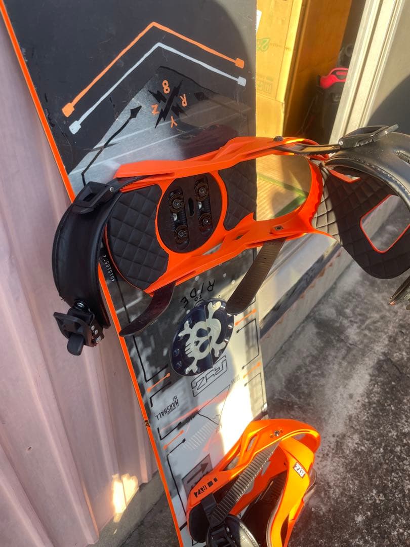 ライズ　マーシャル　スノーボード　155cm ビンディング