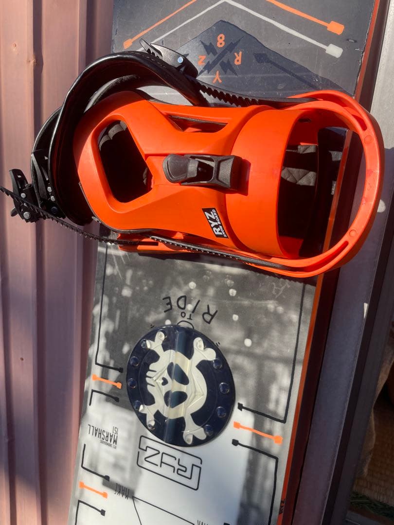 ライズ　マーシャル　スノーボード　155cm ビンディング