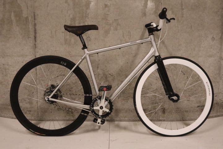 ジャイアント iR8 エスケープ クロスバイク 内装8段