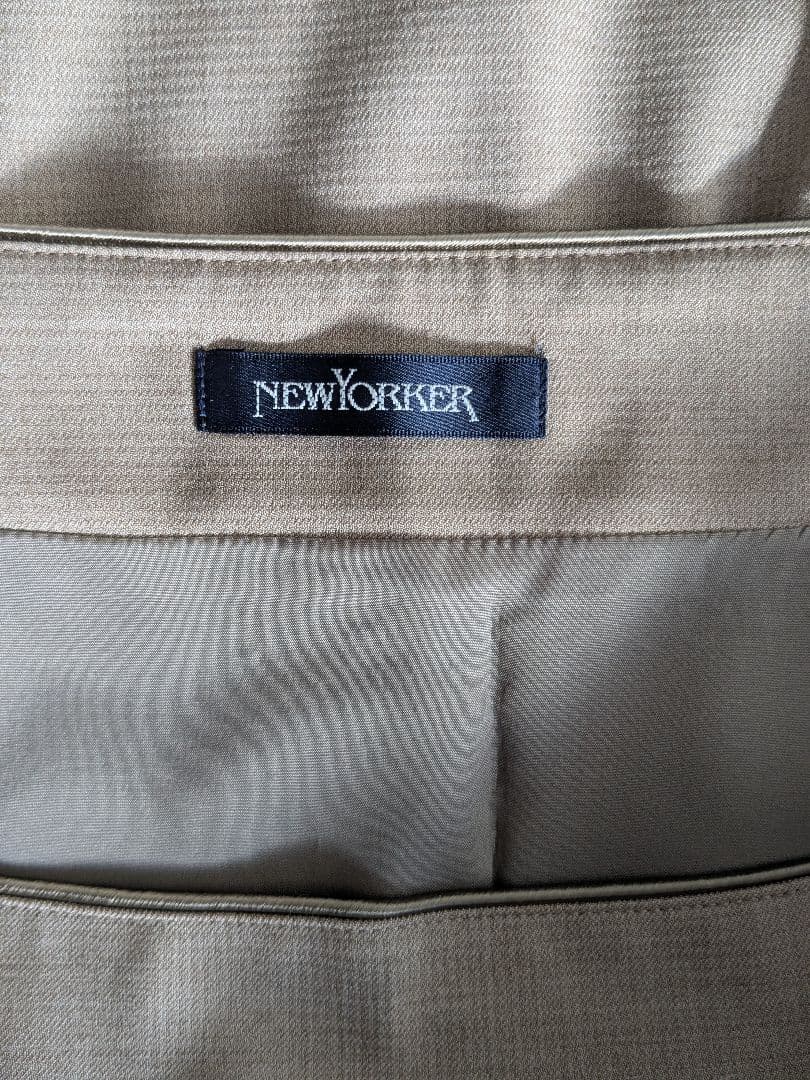 【新品】ニューヨーカー 大きめサイズ スカートスーツ ウール シルク素材