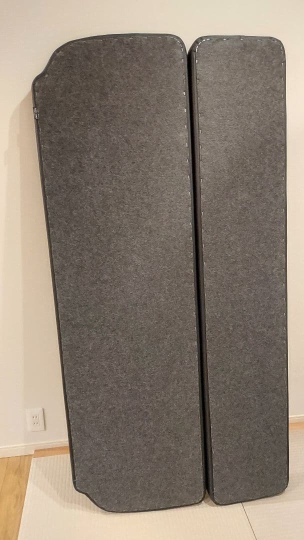 ハイエース　ファインテックツアラーミドルルーフ用　ベッドキッド　ブラックレザー