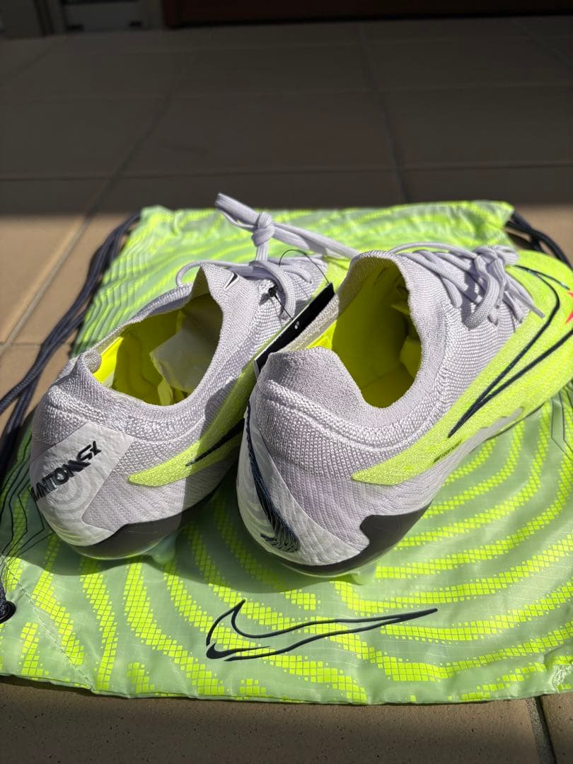 ナイキ ファントムGX エリート AG 28.0cm