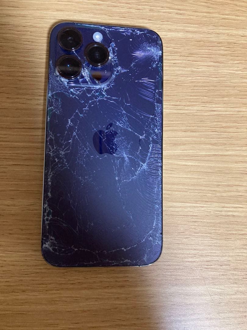 iPhone 14 Pro Max 256GBバッテリー100% 背面割れあり