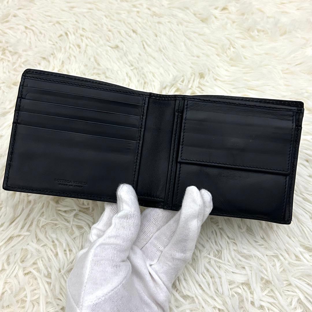 【美品】BOTTEGA VENETA イントレチャート 二つ折り財布 ブラック